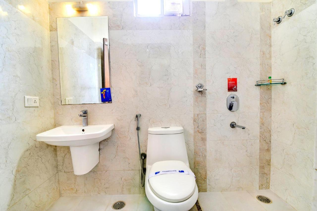 Fabhotel Arastu Nampally Hyderabad Bagian luar foto